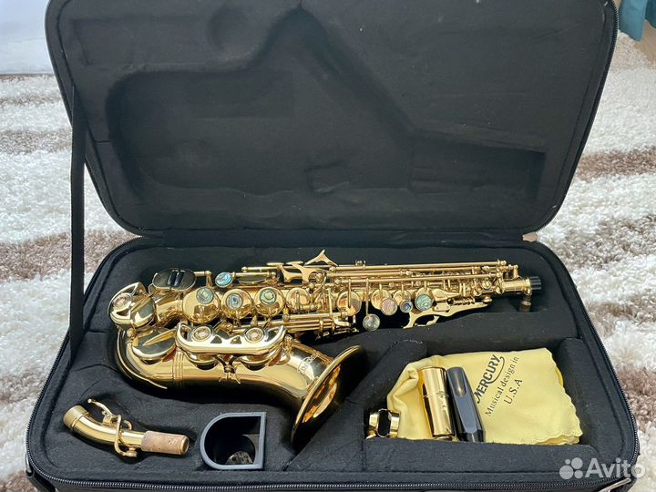 Саксофон сопрано изогнутый Mercury