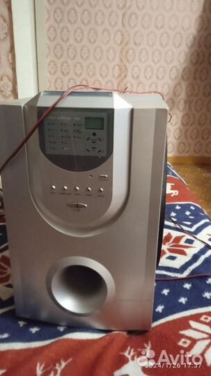 Продаю буфер с одной большой калонкой