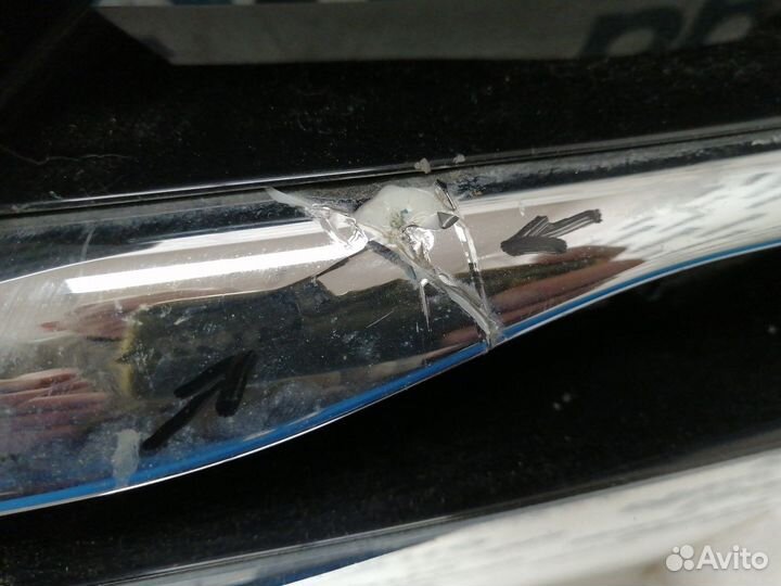 Решетка радиатора 623104218R Renault Koleos I рест