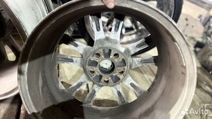 Литье lexus is пара