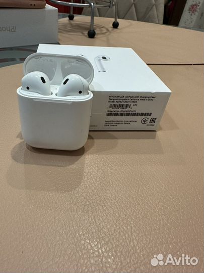 Airpods оригинал