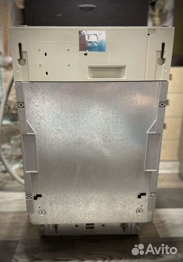 Посудомоечная магина Hotpoijt Ariston CIS LI 480 A