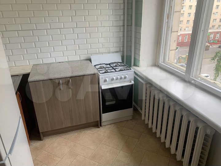 2-к. квартира, 55 м², 6/12 эт.