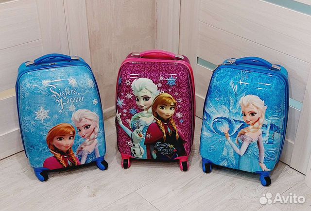 Чемодан для девочек