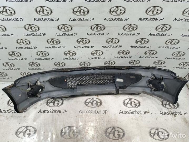 Бампер передний Peugeot 206