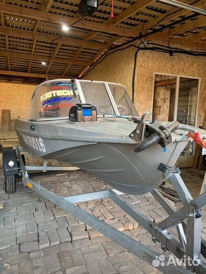 Продам комплект Казанка 5 + мотор + прицеп