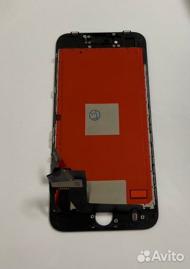 Дисплей на iPhone 8