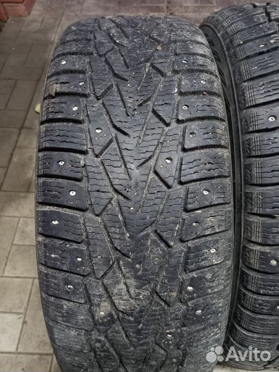 Nokian Tyres Hakkapeliitta 7 215/65 R16