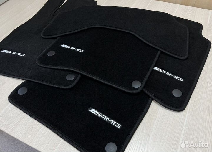 Коврики Mercedes с вышивкой AMG все модели
