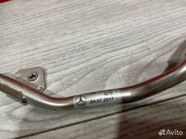 Патрубок (трубопровод, шланг) Mercedes-Benz Gle