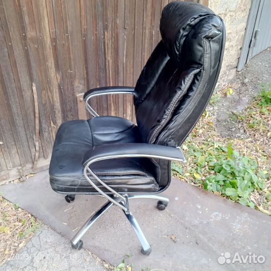 Компьютерное кресло бу