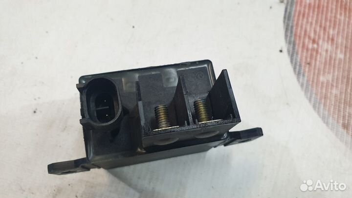 Блок акб Mercedes-Benz 2003 (A0025423819) W211