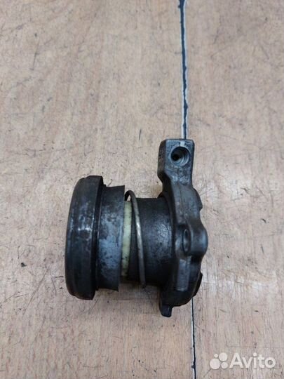 Выжимной подшипник Opel Meriva A Z16XE 2005