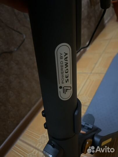 Электросамокат ninebot kickscooter e25a