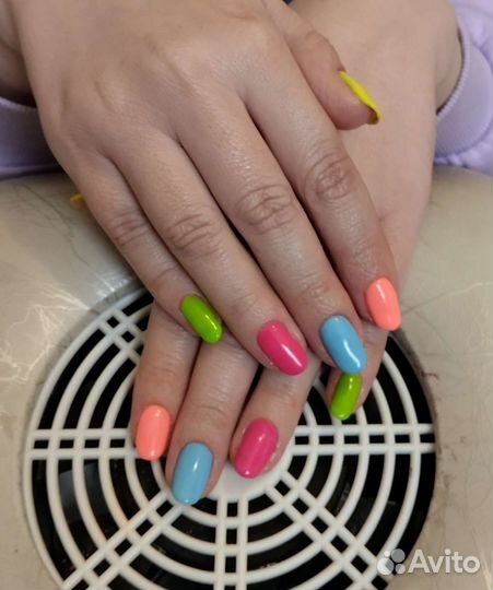Маникюр на дому