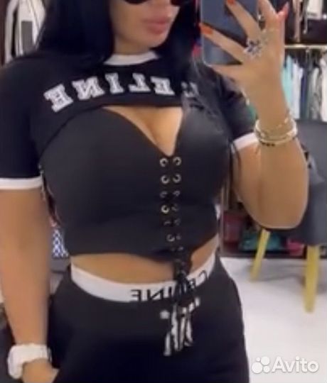 Корсет и футболка