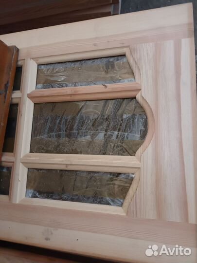 Двери деревянные