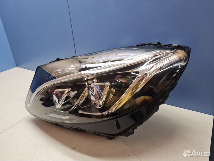 Фара левая Mercedes C-klasse W205 2014