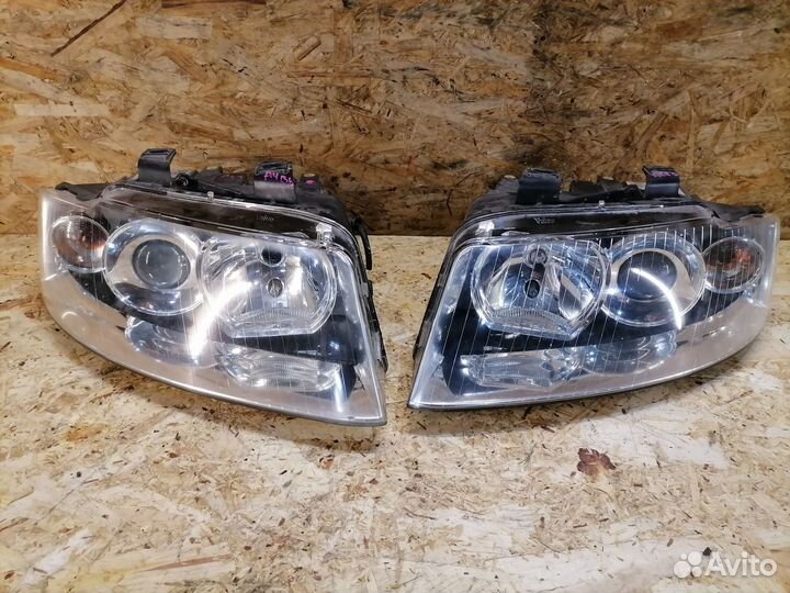Комплект ксеноновых фар Audi A4 B6