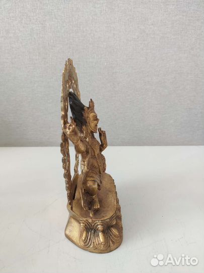 Бронзовая статуэтка Бодхисаттвы Ваджрапани