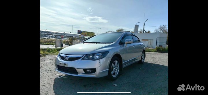 Ппедний бампер рест Honda civic 4D