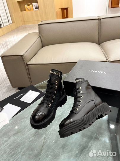 Ботинки Chanel
