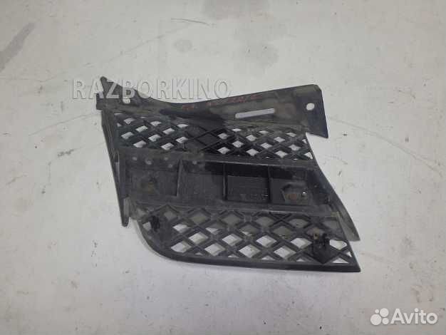 Решетка радиатора Mitsubishi Outlander 1 CU0W