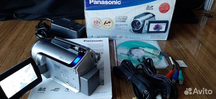 Видеокамера panasonic-SDR-H20