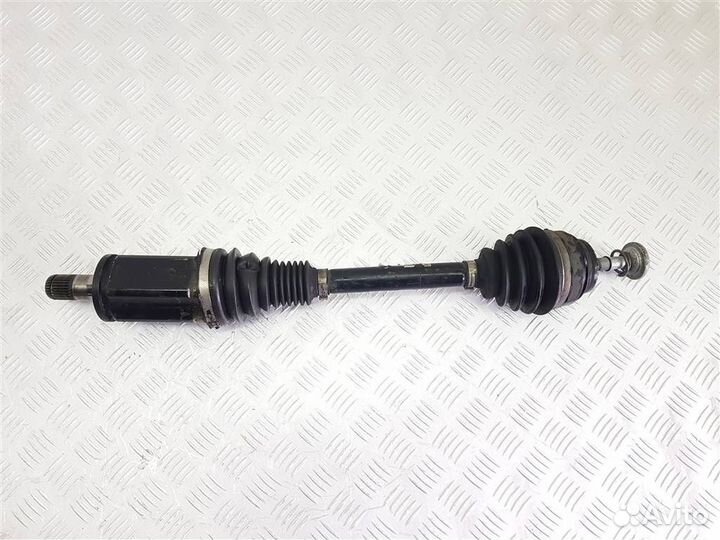 Полуось передняя левая (приводной вал, шрус) BMW