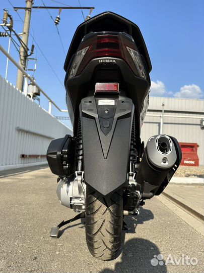 Honda PCX 160 новый 2023 год