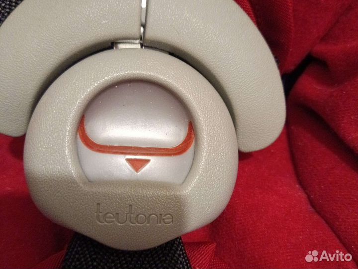 Детское автокресло от рождения и до 9 кг