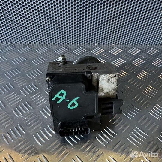 Блок ABS (насос) Audi A6
