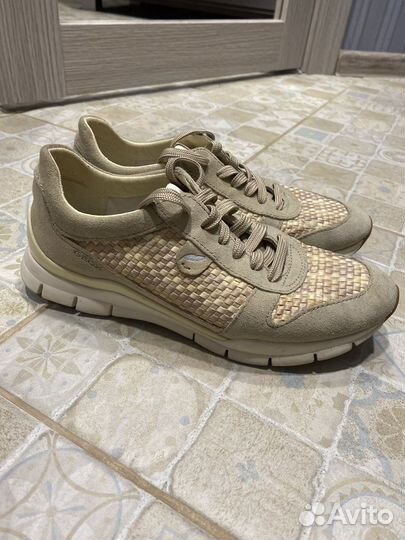 Кроссовки geox 36