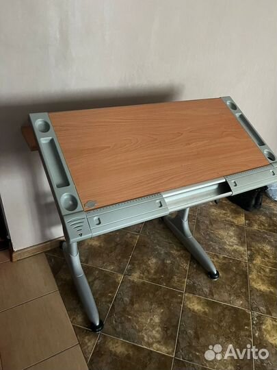 Детская растущая парта