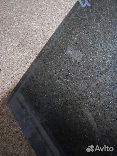 Стекло двери задней правой, Subaru (Субару) -outba