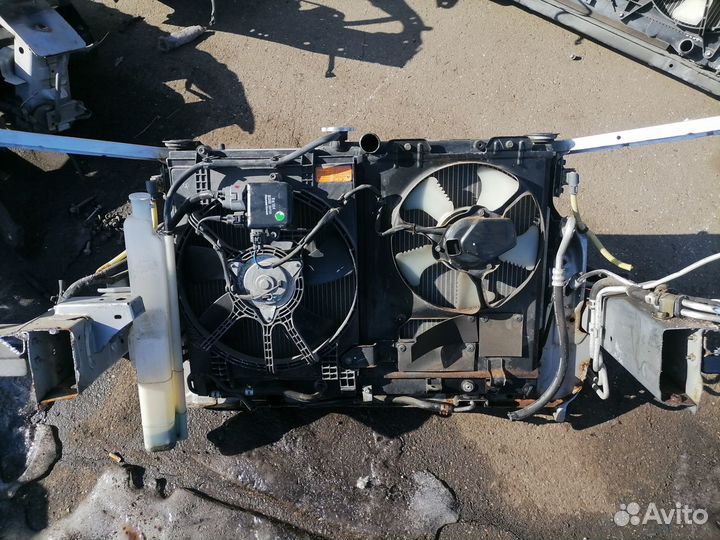 Радиатор охлаждения Mitsubishi Outlander Airtrek C