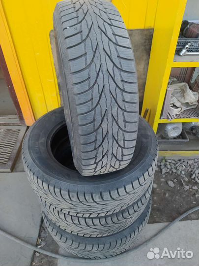 Kumho WinterCraft SUV Ice WS51 225/65 R17 106T