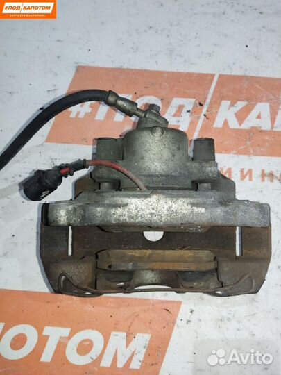 Суппорт тормозной передний левый Audi A1 8X 2011