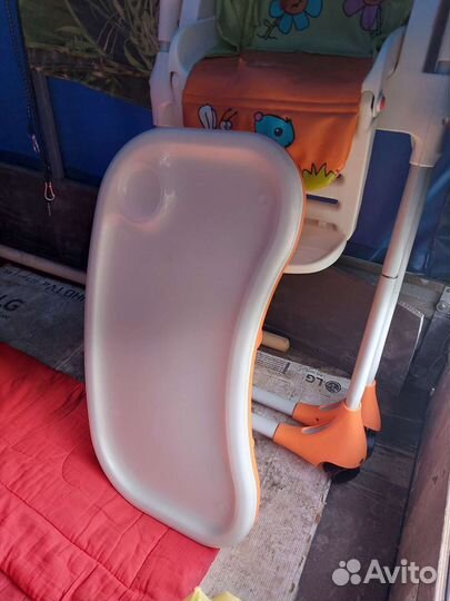 Стульчик для кормления chicco