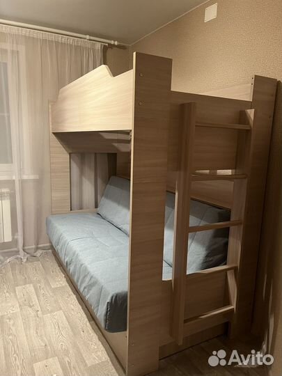 Кровать двухьярусная с диваном