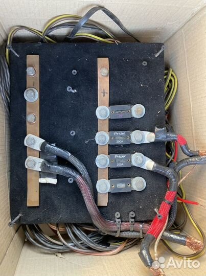 Дистрибьютор питания