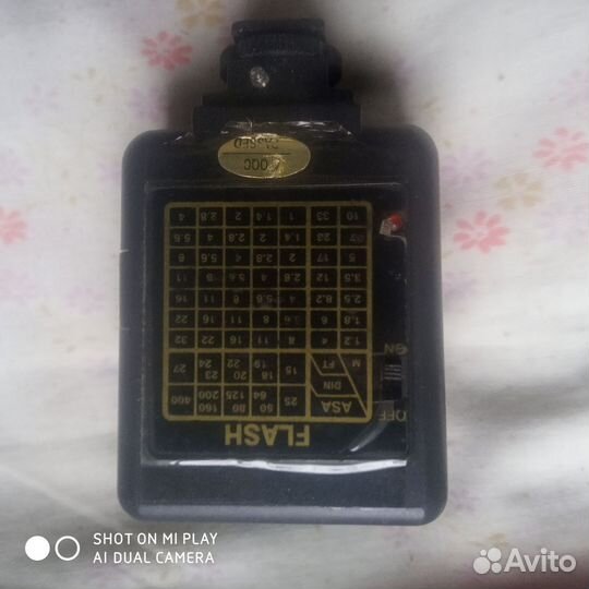 Пленочный фотоаппарат