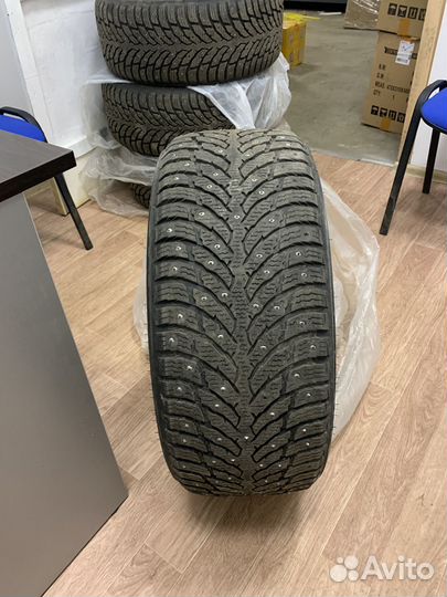Nokian Tyres Hakkapeliitta 9 245/50 R18 104T