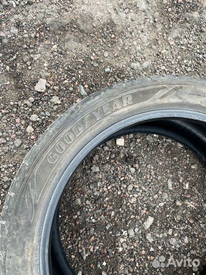 Goodyear Assurance 255/40 R19