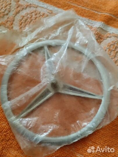 Эмблема mercedes на крышку багажника