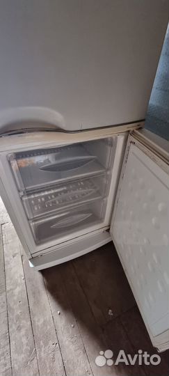 Холодильник бу