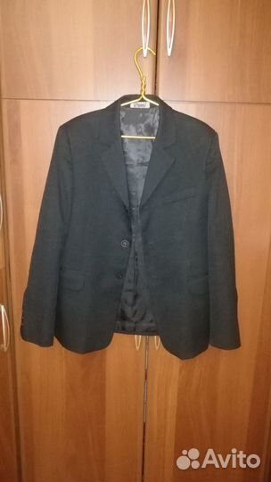 Пиджак для мальчика 146, 152