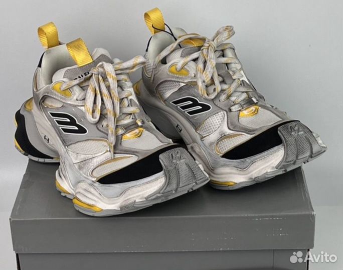 Balenciaga Cargo Sneaker Worn-Out - Grey Yellow