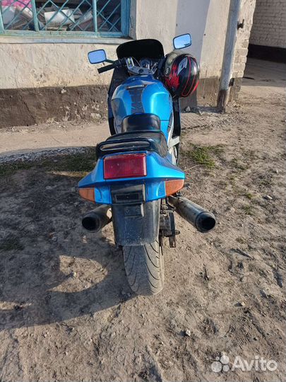 Кавасаки ззр400