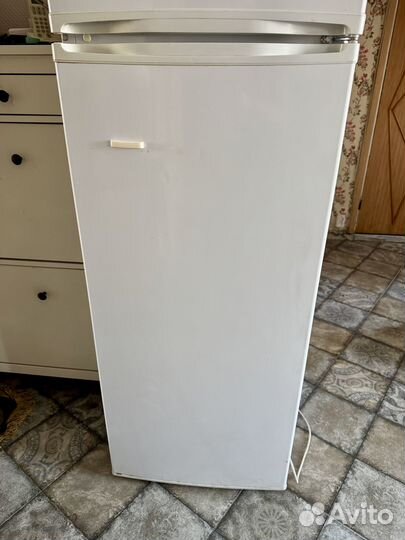 Холодильник Don